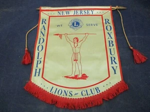 Vintage Lions Club Banner Flag Randolph Roxbury New Jersey Indian WE SERVE - Imagen 1 de 2