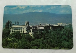 Chapultepec Castle Atop "Grasshopper Hill", Mexico. Postcard (F2) - Picture 1 of 2