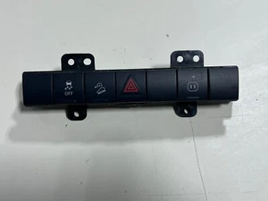 2011 2012 2013 JEEP WRANGLER TRACTION 110V AC HAZARD CONTROL SWITCH FACTORY - Picture 1 of 4