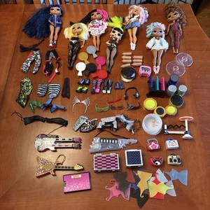 7 L.O.L. Surprise! OMG Doll Lot - Dolls And Accessories Bundle - LOL Surprise - Picture 1 of 24