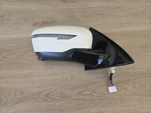 2018-2020 NISSAN PATHFINDER RIGHT SIDE REAR VIEW MIRROR OEM WHITE 96301-9PJ9D - Picture 1 of 10