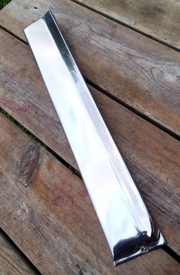 1970 Cadillac Eldorado DRIVER SIDE Guarnição de Moldura de Balancim Traseiro *EC-* - Imagem 1 de 4