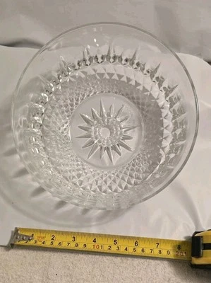 ARCOROC FRANCE Serving Salad Bowl LARGE 8" GLASS/CRYSTAL STARBURST VINTAGE -USED - Image 1 of 4