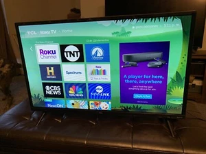 TCL 32 Inches 32 Inch 720p Roku Smart LED TV  - Picture 1 of 2