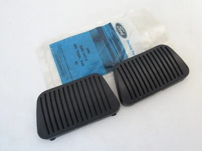 Cubierta de pastillas de pedal de freno automático Ford Mustang 1979-2004 D8BZ-2457-A Foto 1 de 4