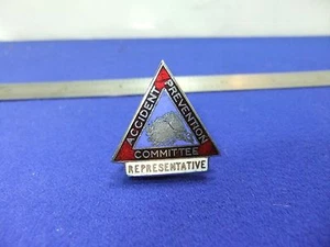 ww2 badge murex works accident prevention committee rep metal refiners smelting  - Picture 1 of 2