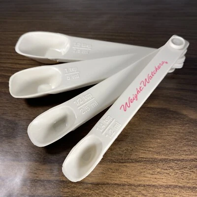 VTG Beige Weight Watchers Measuring Spoons - Image 1 of 4