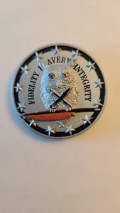 FBI Senior Professional Staff Challenge Coin DOJ Silber mit Plastikumschlag NEU - Bild 1 von 3