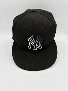 Cappello Uomo New Era Nero New York Yankees Gradient Feel 5950 Fitted 7 5/8 - Foto 1 di 5