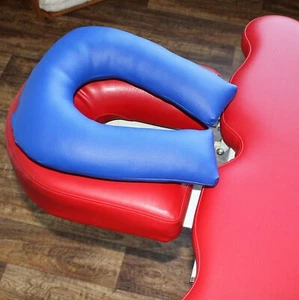 Gesichts-u. Nackenhörnchen Kunstleder Gesichtsauflage Bauchliegekissen Massage - Bild 1 von 12