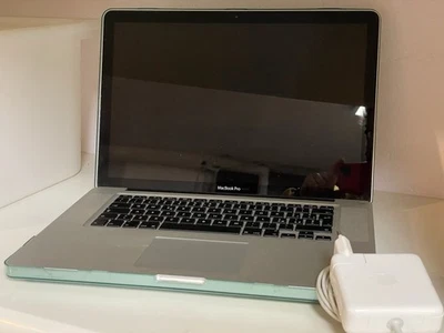 Apple MacBook Pro 15” 2011 Per Ricambi - Immagine 1 di 2