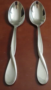 Oneida AQUARIUS Set of 2 Teaspoons USA Heirloom 18/10 Stainless Flatware F - Picture 1 of 5