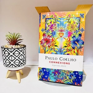 Connexions 2025: Agenda French Edition By Paulo Coelho - Brand New - Picture 1 of 7