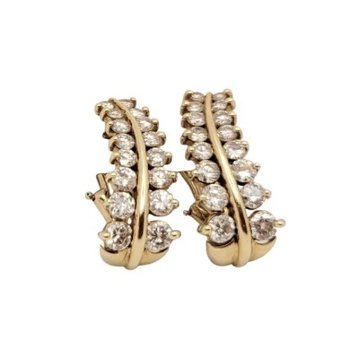 14k Gold Italian Design 1.5ct 32 Diamond Earring  Weighs 7 Grams - Image 1 of 4