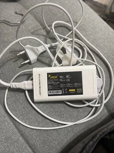 LEICKE UltraSlim Netzteil für MacBook und MacBook Pro mit Magsafe - Bild 1 von 5