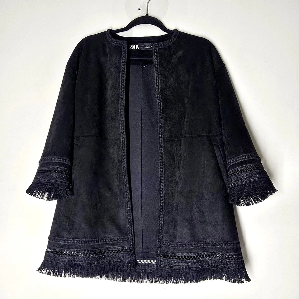 Chaqueta Zara Negra Borde con Flecos Frente Abierto XS Manga 3/4 Boho Abrigo de Lujo Foto 1 de 4