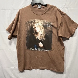 Trisha Yearwood HEAVEN HEARTACHE & THE POWER OF LOVE Concert Tour T Shirt XL - Picture 1 of 6