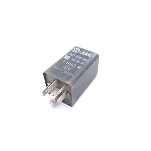 Bomba de combustible original Audi Volkswagen 90 relé 357906363 898591 - Imagen 1 de 4