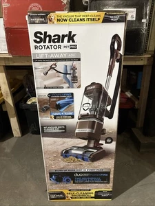 Shark LA502 Aspirapolvere Rotatore Duo Clean Power Pinne Facile Rimozione Peli di Animali Domestici #239 - Foto 1 di 3
