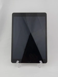 Apple iPad (8th Gen.) A2270 32GB, WiFi, 10.2 in - Space Gray - READ As Is Faulty - Picture 1 of 11