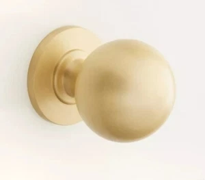 Signature Hardware 1" Rodino perilla de gabinete de latón macizo - latón satinado - Imagen 1 de 1