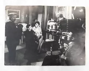 5 miglia a mezzanotte (Sophia Loren & Anthony Perkins) Lobby Card - 1962 (A) - Foto 1 di 7