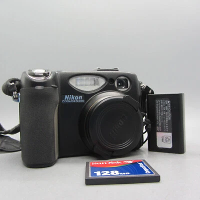 Nikon Digital Camera Coolpix 5400 5.1MP Flip Screen Black Tested - Image 1 of 4