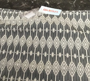 RipSkirt Hawaii nero/crema geometrico golf spiaggia casual taglia XL nuovo con etichette - Foto 1 di 4