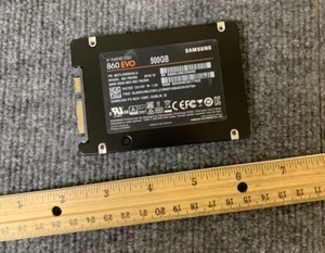 Samsung V-NAND MZ-75E500 860 EVO 500GB Solid State Drive SSD MZ7LH500HALU - Picture 1 of 3