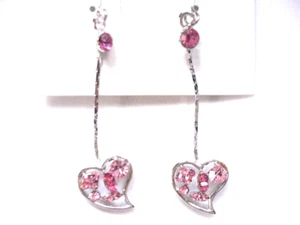 Pendientes en forma de corazón...hechos con cristales de Swarovski genuinos...con caja de regalo - Imagen 1 de 1