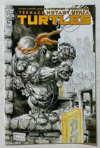 TEENAGE MUTANT NINJA TURTLES # 2 Cover C  B&W VARIANT EXCLUSIVE IDW COMIC EC - Picture 1 of 2