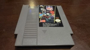 NFL Football (Nintendo NES, 1989) Solo juego | Probado | Auténtico - Imagen 1 de 9
