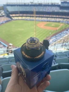 Shohei Ohtani World Series Ring SGA LA Dodgers 8/6/25 MVP Los Angeles - Picture 1 of 3