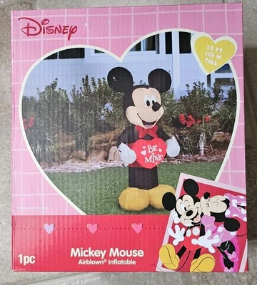 Disney Mickey Mouse Inflable Día de San Valentín Sosteniendo "Be Mine" Corazón Envío Gratis Foto 1 de 4