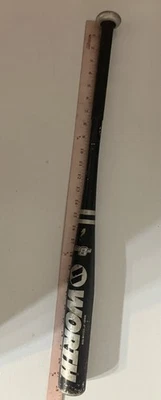 Taco Little League Worth 28” 2” diâmetro 8 oz alumínio - Imagem 1 de 4