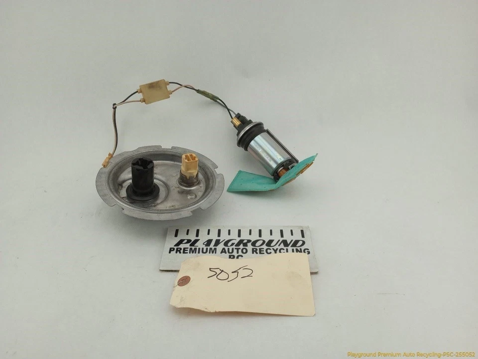 Jaguar XK8 XKR X100 Fuel Gas Pump 4.0L V8 8 Cylinder Fits 1998-2000 98 99 00 - Image 1 of 4