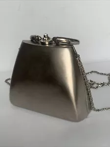 Comeco Metal Rhinestone Clutch Crossbody Chain Small Dainty Silver Colored Purse - Picture 1 of 13