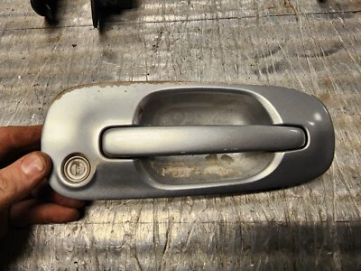 Manija de puerta pasajero delantero Subaru Impreza WRX STI 2002-2007 Foto 1 de 4