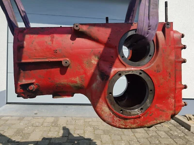Hanomag Perfekt 401 Getriebe Gehäuse mit Zapfwellendeckel - Bild 1 von 4