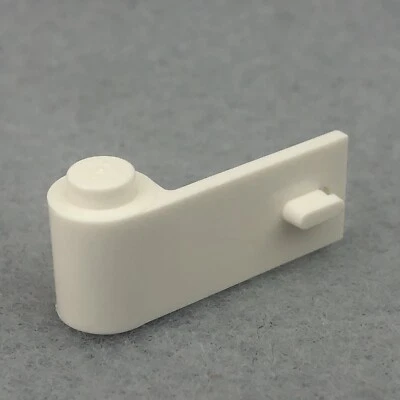 LEGO 3822 White Door 1 x 3 x 1 Left (x1) - Image 1 of 2