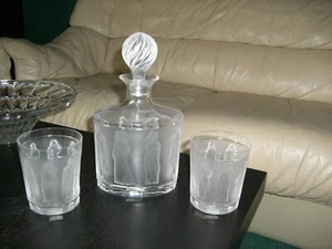 VINTAGE ORIGINAL LALIQUE FEMMES ART DECO DECANTER & 2 TUMBLERS - Picture 1 of 7