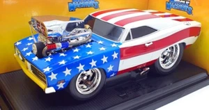 Muscle Machines 1/18 Scale Model 71166 - 1969 Dodge Charger - USA Flag - Picture 1 of 5