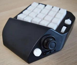 MH-Device MH-Delta 41-key One-handed Gaming Keyboard Black w/Joystick Wheel - Picture 1 of 4