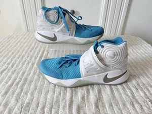 Nike Kyrie Shoes 2 XMAS Size 11.5 White Turquoise Blue High Tops Basketball - Picture 1 of 12