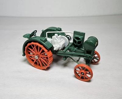 ERTL 1/32 Scale John Deere Overtime Tractor Waterloo Boy Diecast Metal - Image 1 of 4