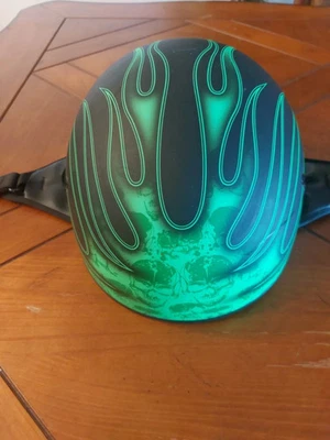 Casco 7Max Youth XS verde neón llama bicicleta monopatín scooter moto de tierra Foto 1 de 4