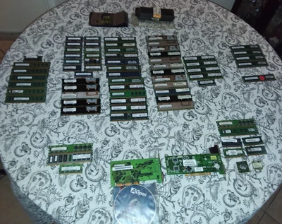 5Lb Lot of 70+ Computer Ram sticks Assorted+2 Boards/Static Bags/Plastic Cases - Image 1 of 4