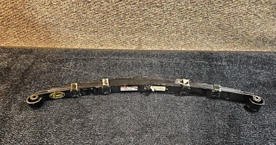 Muelle de hoja delantero de alta resistencia Crown Automotive 916056 para Jeep Willys 1945-1949 Foto 1 de 4