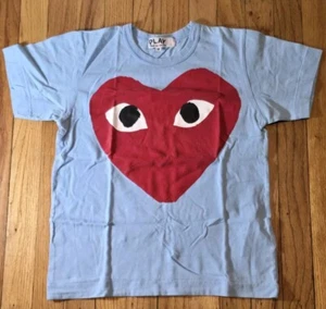 Play Comme des Garcons T Shirt Womens Medium Blue Red Logo Embroidered Designer - Picture 1 of 12