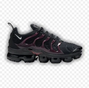 Taglia UK 10 - Nike Air VaporMax Plus Low Triple Black - Foto 1 di 5